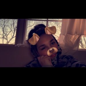 Meet your Posher, Cierra